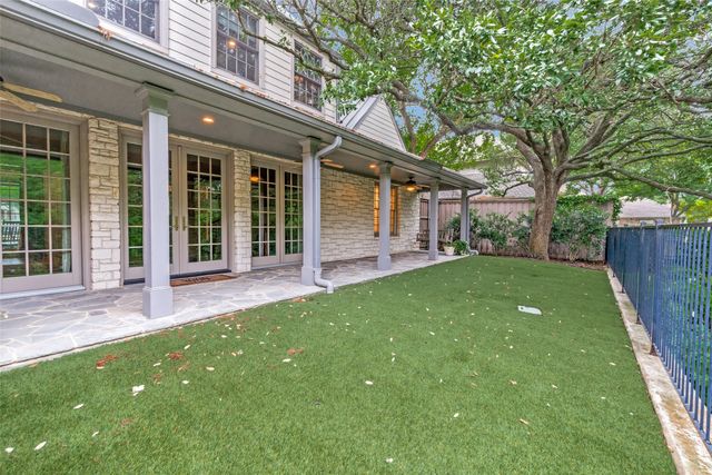 1800 Glenwick Drive, Plano, TX 75075