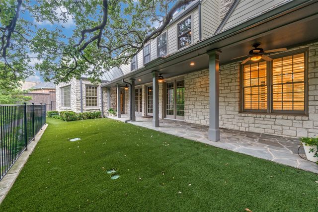 1800 Glenwick Drive, Plano, TX 75075