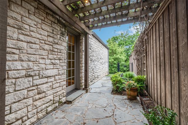 1800 Glenwick Drive, Plano, TX 75075