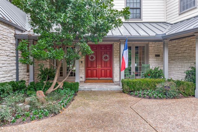 1800 Glenwick Drive, Plano, TX 75075