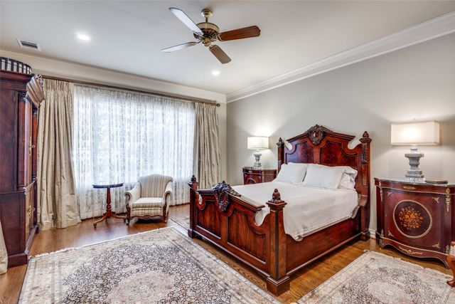 1800 Glenwick Drive, Plano, TX 75075