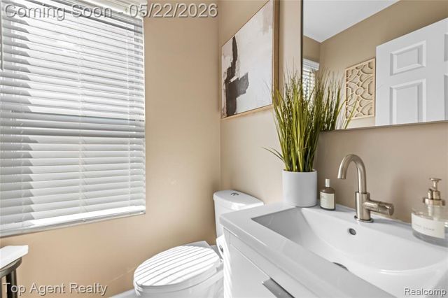 58693 Westmoore Circle, New Haven, MI 48048