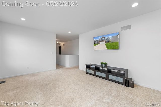 58693 Westmoore Circle, New Haven, MI 48048