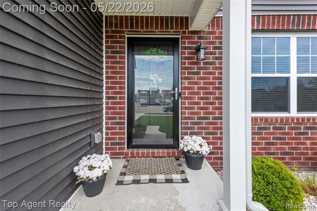 58693 Westmoore Circle, New Haven, MI 48048
