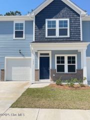 786 Palm Frond Way, Calabash, NC 28467