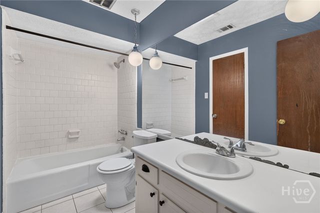 5 Marseilles Court, Savannah, GA 31419