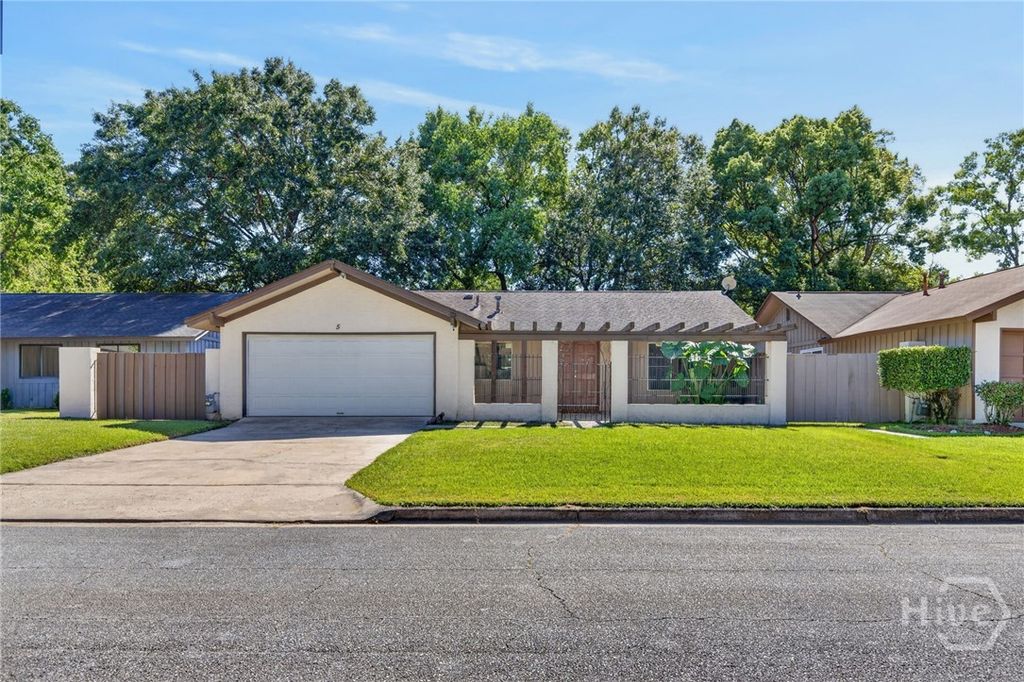 5 Marseilles Court, Savannah, GA 31419
