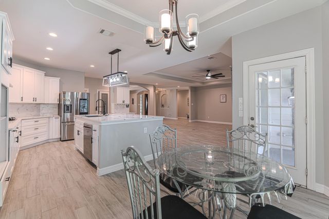 603 Airline Drive B, Conroe, TX 77301