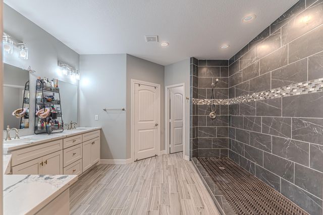 603 Airline Drive B, Conroe, TX 77301