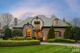 8304 Marcliffe Court, Waxhaw, NC 28173