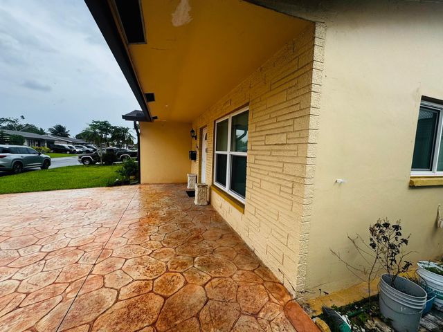 7502 NW 58th Court, Tamarac, FL 33321