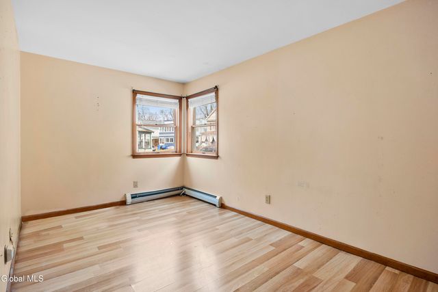 395 Second Avenue, Albany, NY 12209