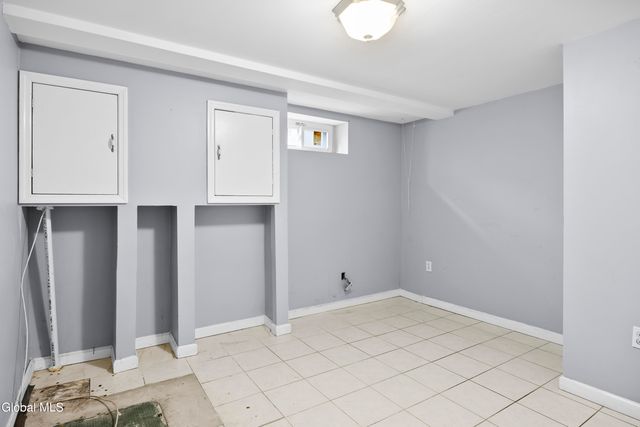 395 Second Avenue, Albany, NY 12209