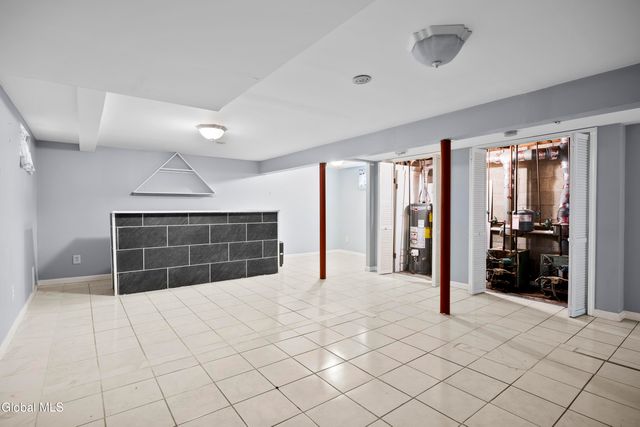 395 Second Avenue, Albany, NY 12209