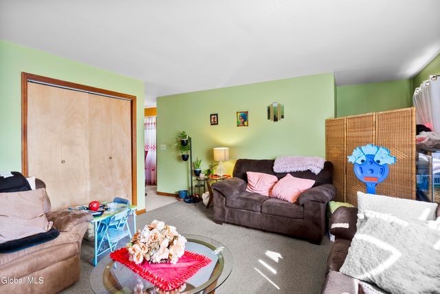 395 Second Avenue, Albany, NY 12209