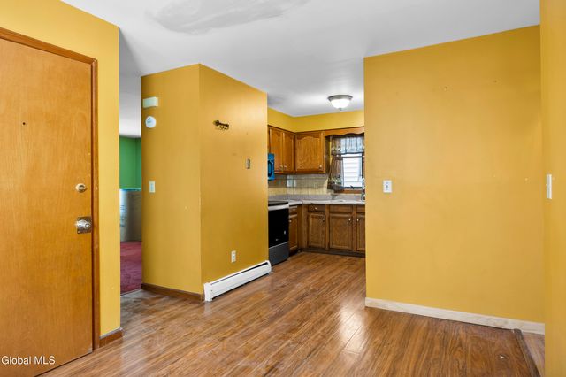 395 Second Avenue, Albany, NY 12209