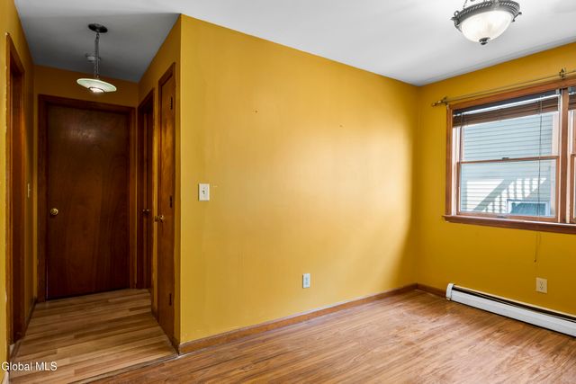 395 Second Avenue, Albany, NY 12209