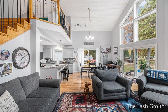 5980 E Division Street, Newaygo, MI 49337