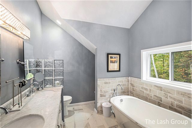 5980 E Division Street, Newaygo, MI 49337