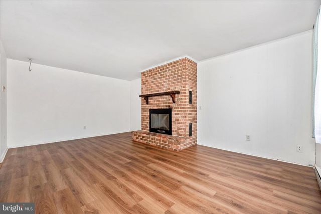 34-E GEORGE ST, Westminster, MD 21157