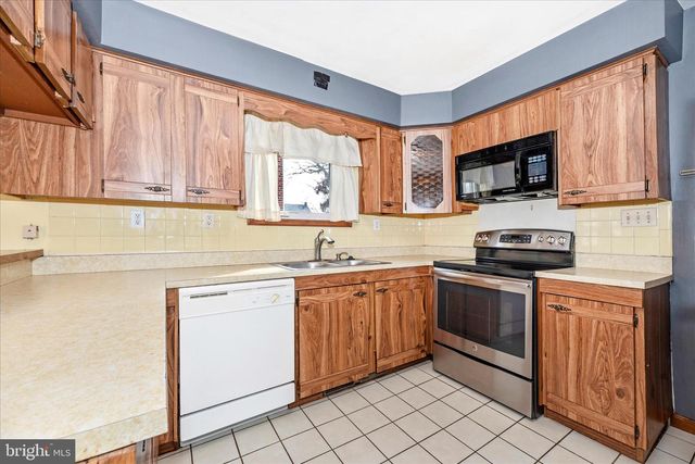 34-E GEORGE ST, Westminster, MD 21157