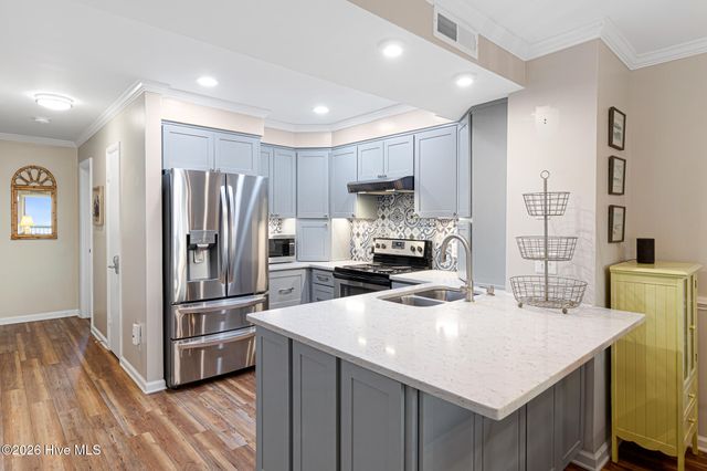 2111 W Fort Macon Road 211 Dunescape, Atlantic Beach, NC 28512