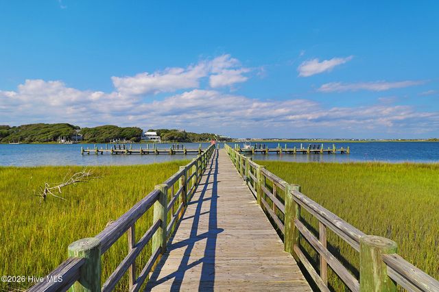 2111 W Fort Macon Road 211 Dunescape, Atlantic Beach, NC 28512