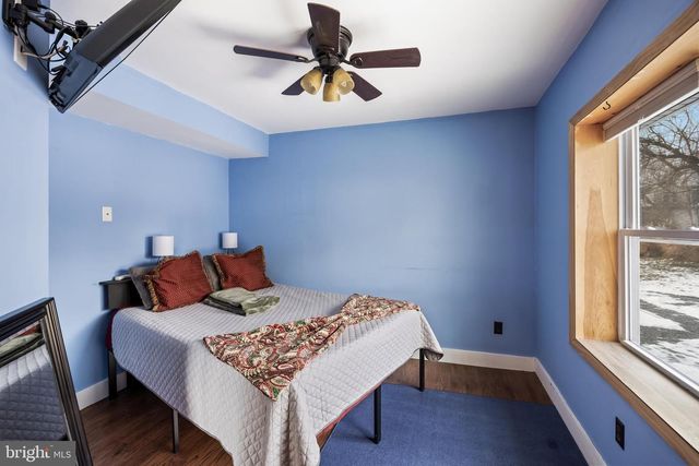 28 OREGON AVE, Mount Laurel, NJ 08054