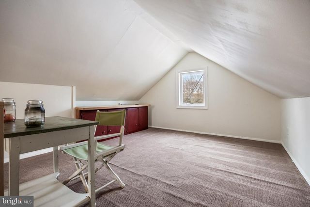 28 OREGON AVE, Mount Laurel, NJ 08054