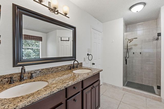13111 Tilder DR, Austin, TX 78729