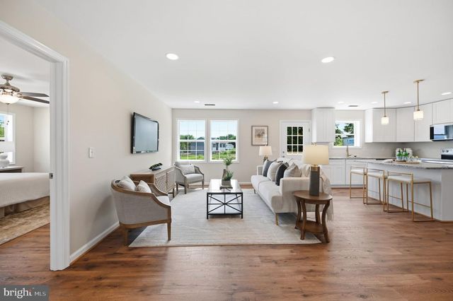 130 WESLEY CHAPEL DRIVE, Edinburg, VA 22824