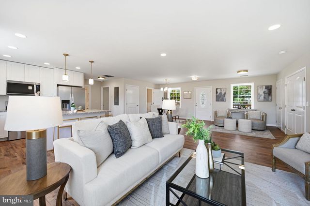 130 WESLEY CHAPEL DRIVE, Edinburg, VA 22824