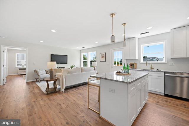 130 WESLEY CHAPEL DRIVE, Edinburg, VA 22824