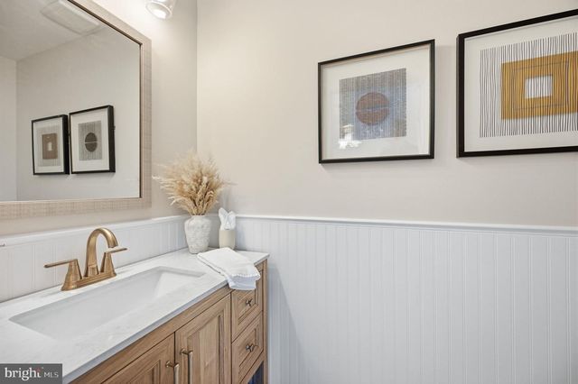 130 WESLEY CHAPEL DRIVE, Edinburg, VA 22824