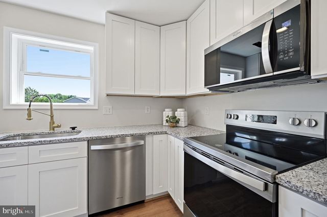 130 WESLEY CHAPEL DRIVE, Edinburg, VA 22824