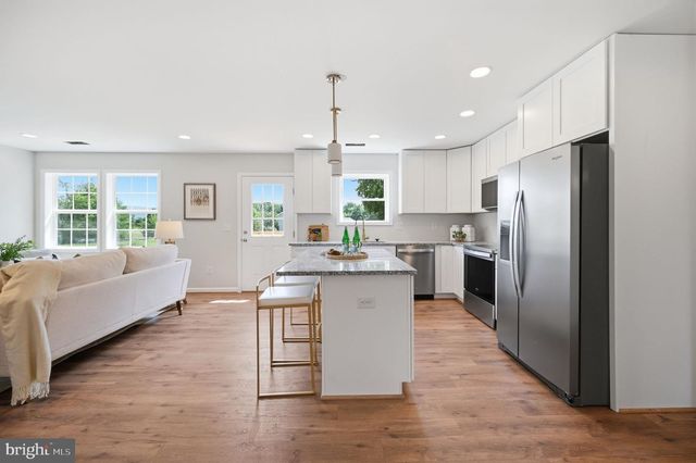 130 WESLEY CHAPEL DRIVE, Edinburg, VA 22824