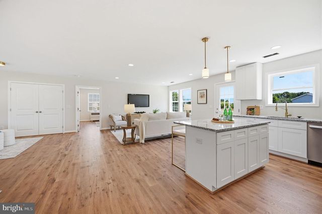 130 WESLEY CHAPEL DRIVE, Edinburg, VA 22824