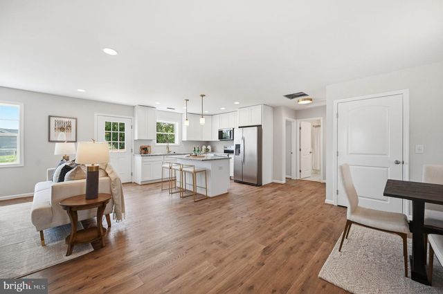 130 WESLEY CHAPEL DRIVE, Edinburg, VA 22824