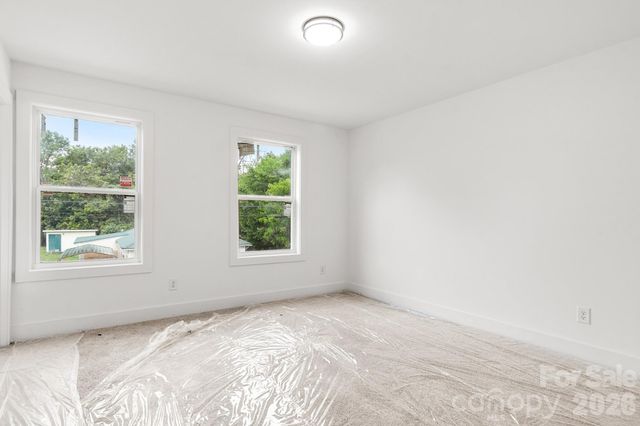 208 Myron Place, Salisbury, NC 28144