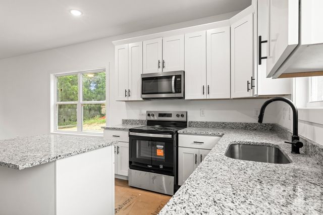 208 Myron Place, Salisbury, NC 28144