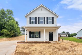 208 Myron Place, Salisbury, NC 28144