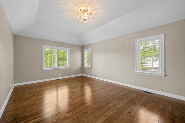 14584 N Somerset Circle, Libertyville, IL 60048