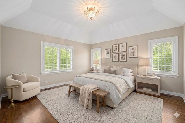 14584 N Somerset Circle, Libertyville, IL 60048