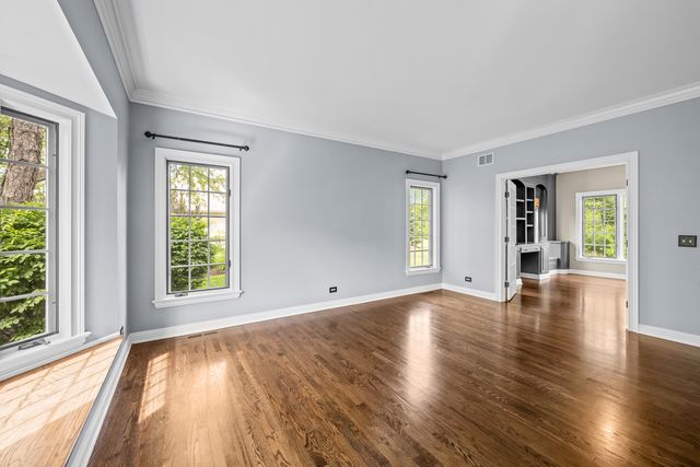 14584 N Somerset Circle, Libertyville, IL 60048