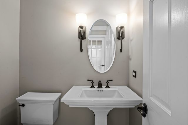 14584 N Somerset Circle, Libertyville, IL 60048