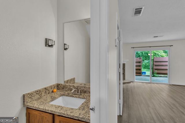 2962 Webb Bridge Road, Alpharetta, GA 30009