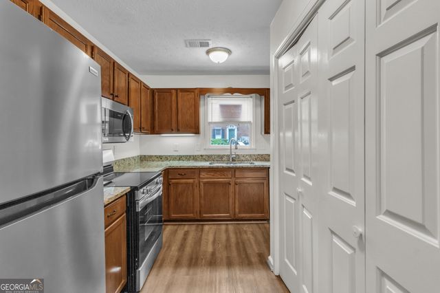 2962 Webb Bridge Road, Alpharetta, GA 30009