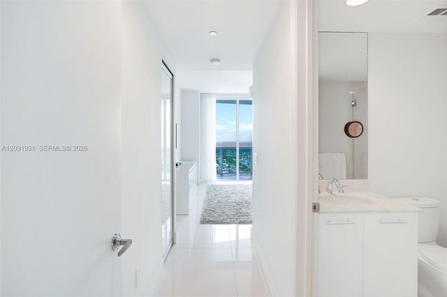 2711 S Ocean Dr 2803, Hollywood, FL 33019