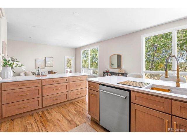 636 Cove Ct, Loveland, CO 80537