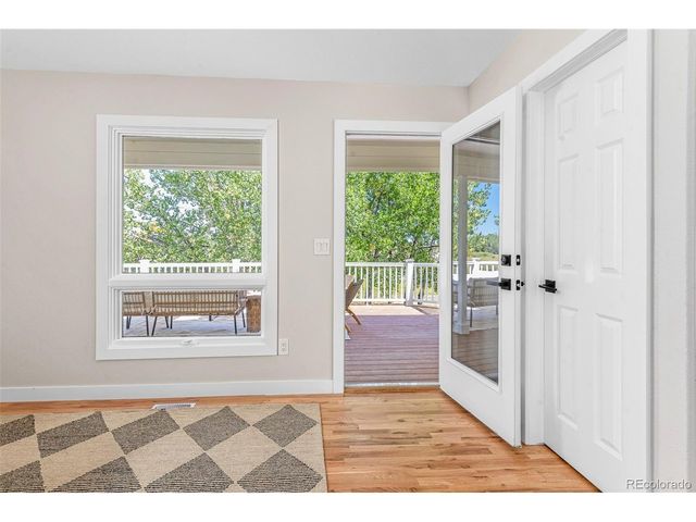 636 Cove Ct, Loveland, CO 80537